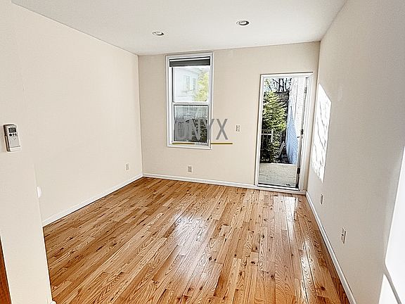 5th image of 7322 69th Pl APT 2R