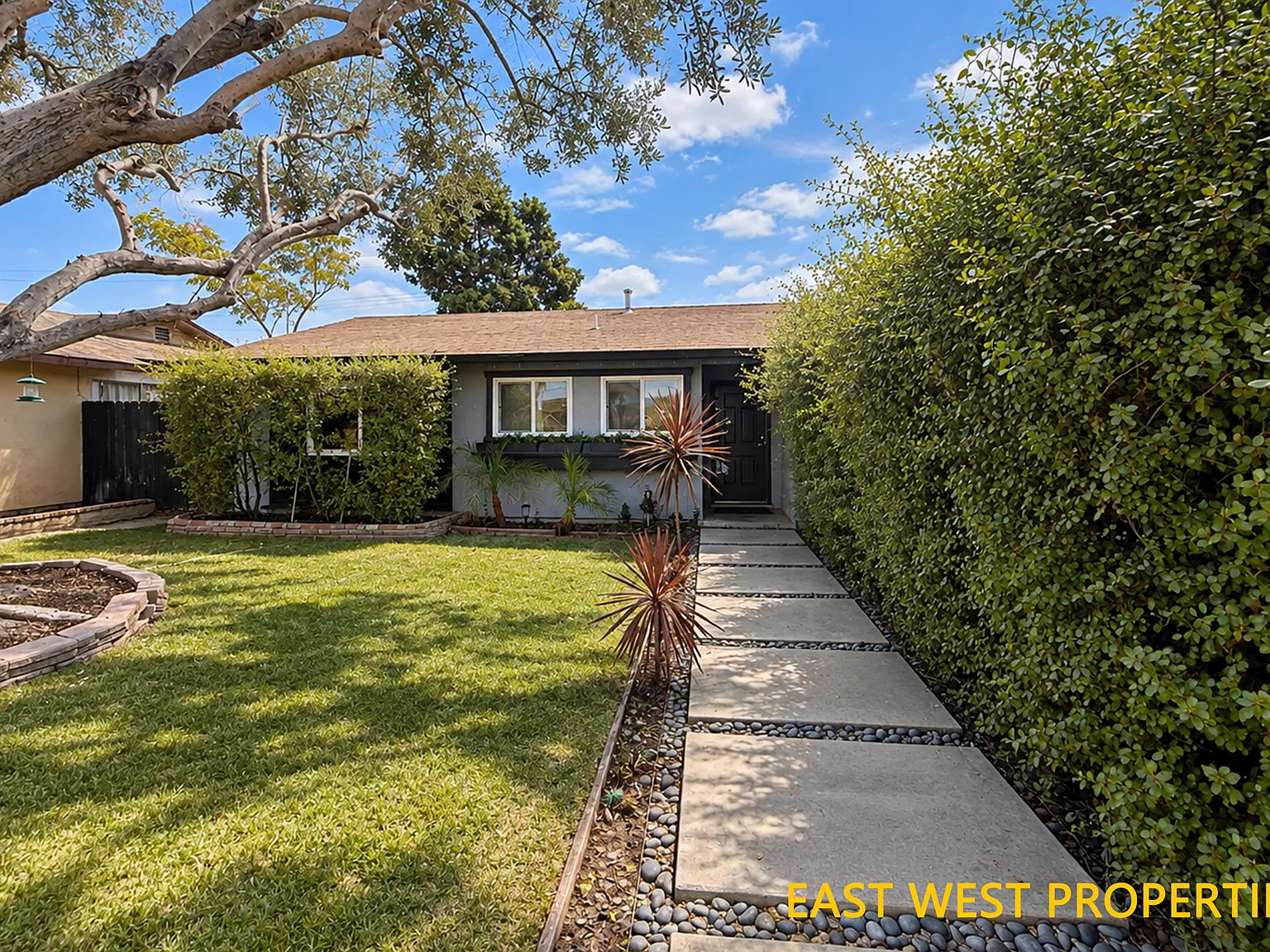 4 bed, 1227 sqft, $5,000 — Photo 3