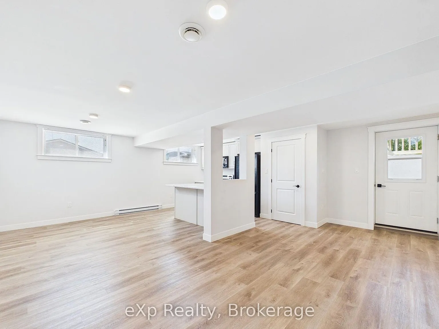 1 bed, $1,695 — Photo 3