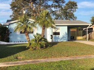 9354 Temple Ave, Seminole, FL 33772
