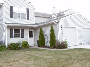 18 Lancaster Ct, Bordentown, NJ 08505