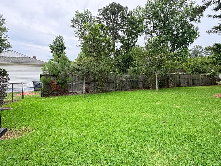 412 Seminole Trl — Photo 21