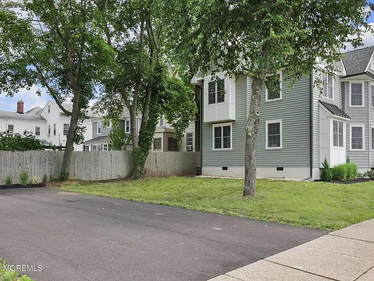 42 Harding Rd — Photo 24