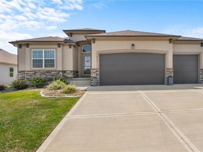913 Zennor Ln, Raymore, MO, 64083