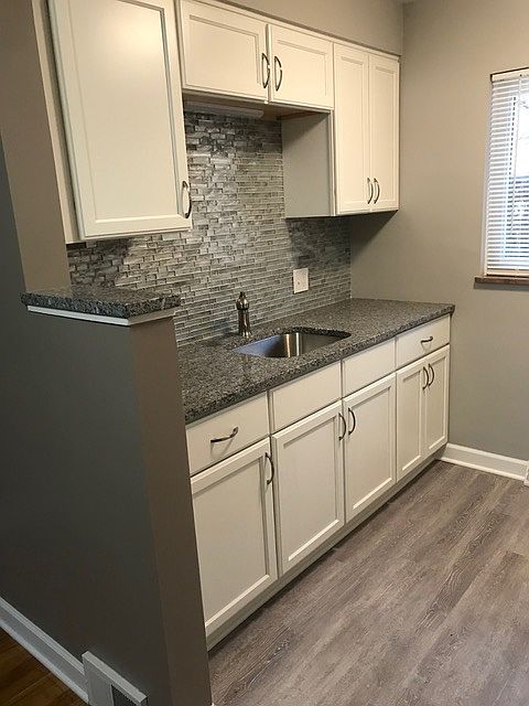 1st image of 19101 Hilliard Blvd APT 6