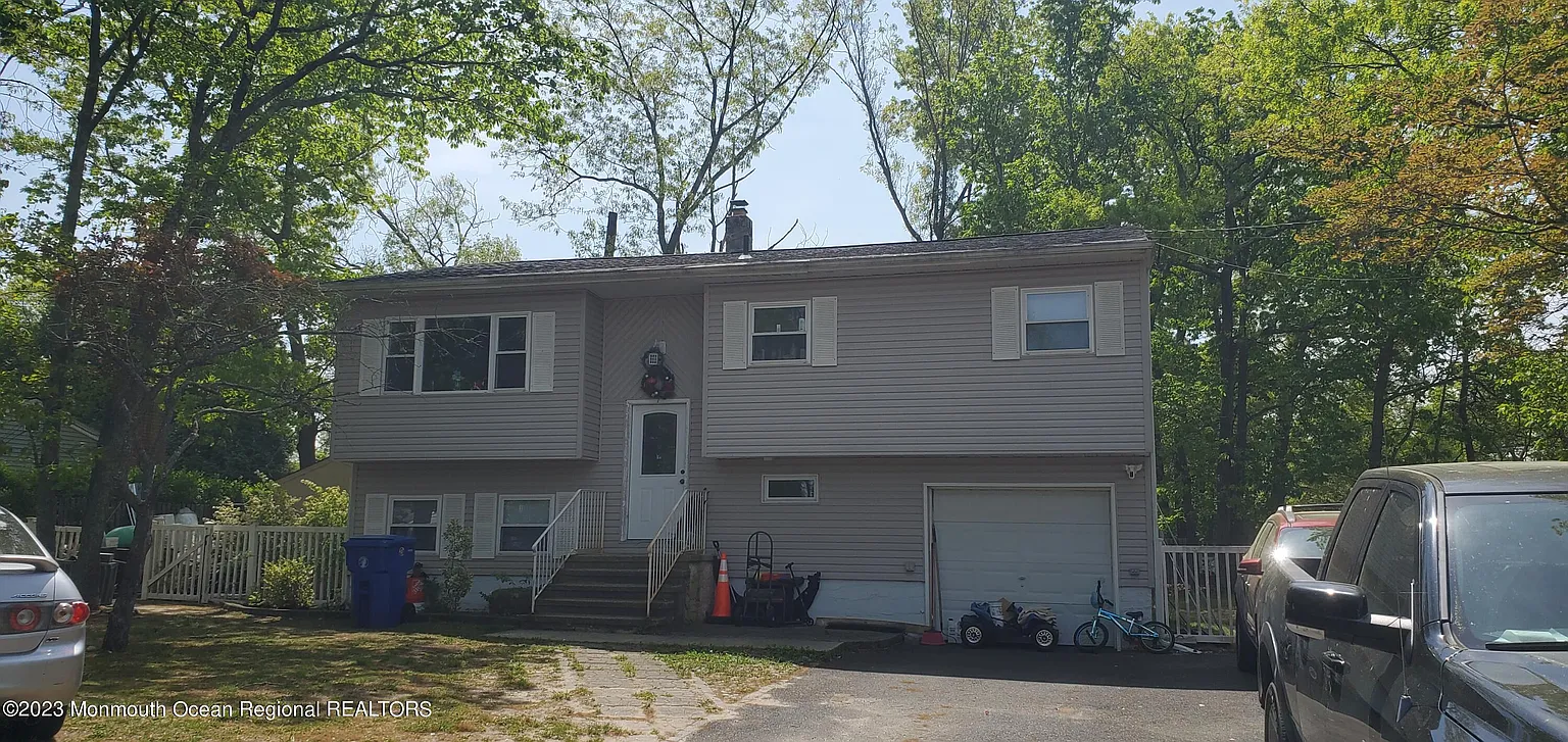 314 Toby Court photo 1