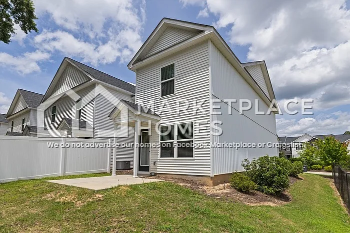 120 Downsbury Rd — Photo 35