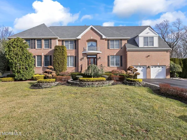 325 Autumn Hill Drive, Morganville, NJ 07751