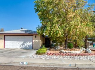 240 S Greenlawn St, Ridgecrest, CA 93555