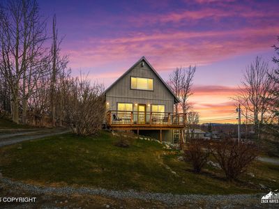 425 N Bailey St, Palmer, AK, 99645