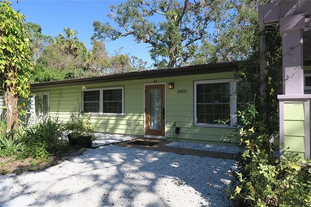 2 bed, 2.0 bath, 1416 sqft, $3,000 — Photo 1