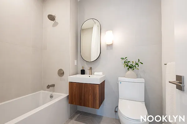Rented by Nooklyn NYC LLC | media 9
