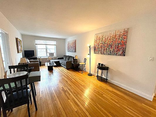 1st image of 350 E 30th St APT 3P