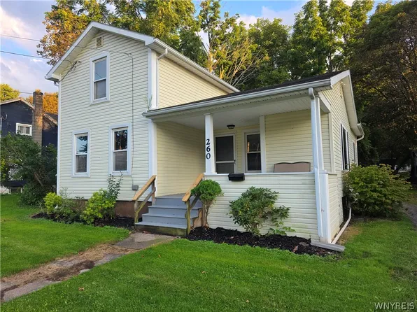 260 E Park St, Albion, NY 14411