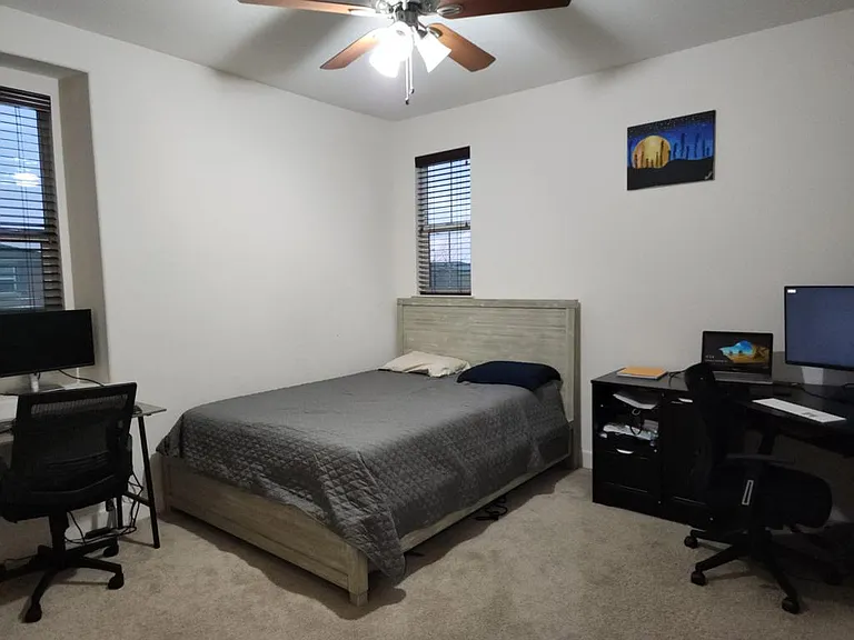 5684 Saratoga Cir — Photo 21