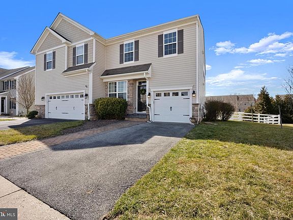 2nd image of 113 Margaretta Dr