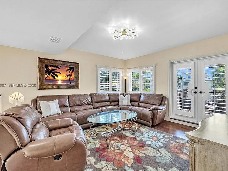 625 Poinciana Dr — Photo 43