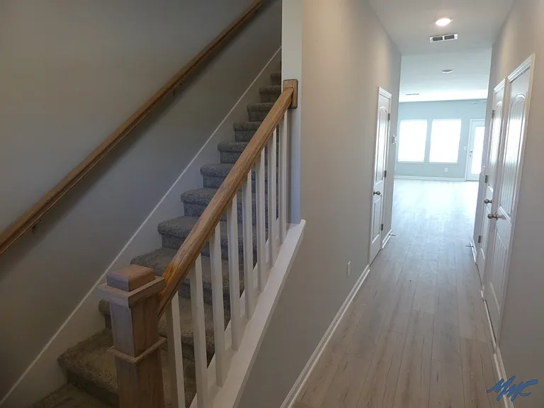 5707 Dockside Dr — Photo 3