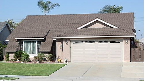 1st image of 2851 S Virginia Pl