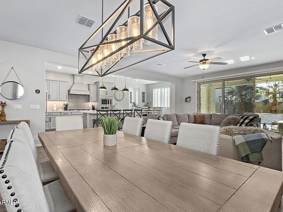 5th image of 197 E Dogwood Drive