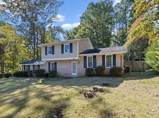 1000 Brookgreen Dr, Cary, NC 27511