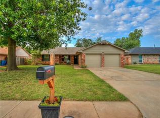 1302 W Gemini Rd, Edmond, OK 73003
