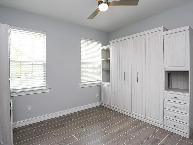 16579 Crescent Beach Way — Photo 12