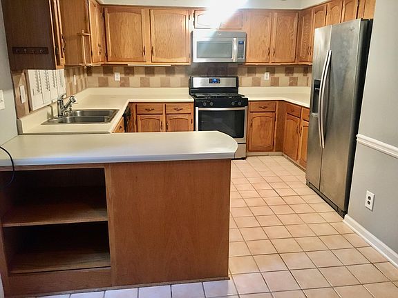 4th image of 113 Teal Ct