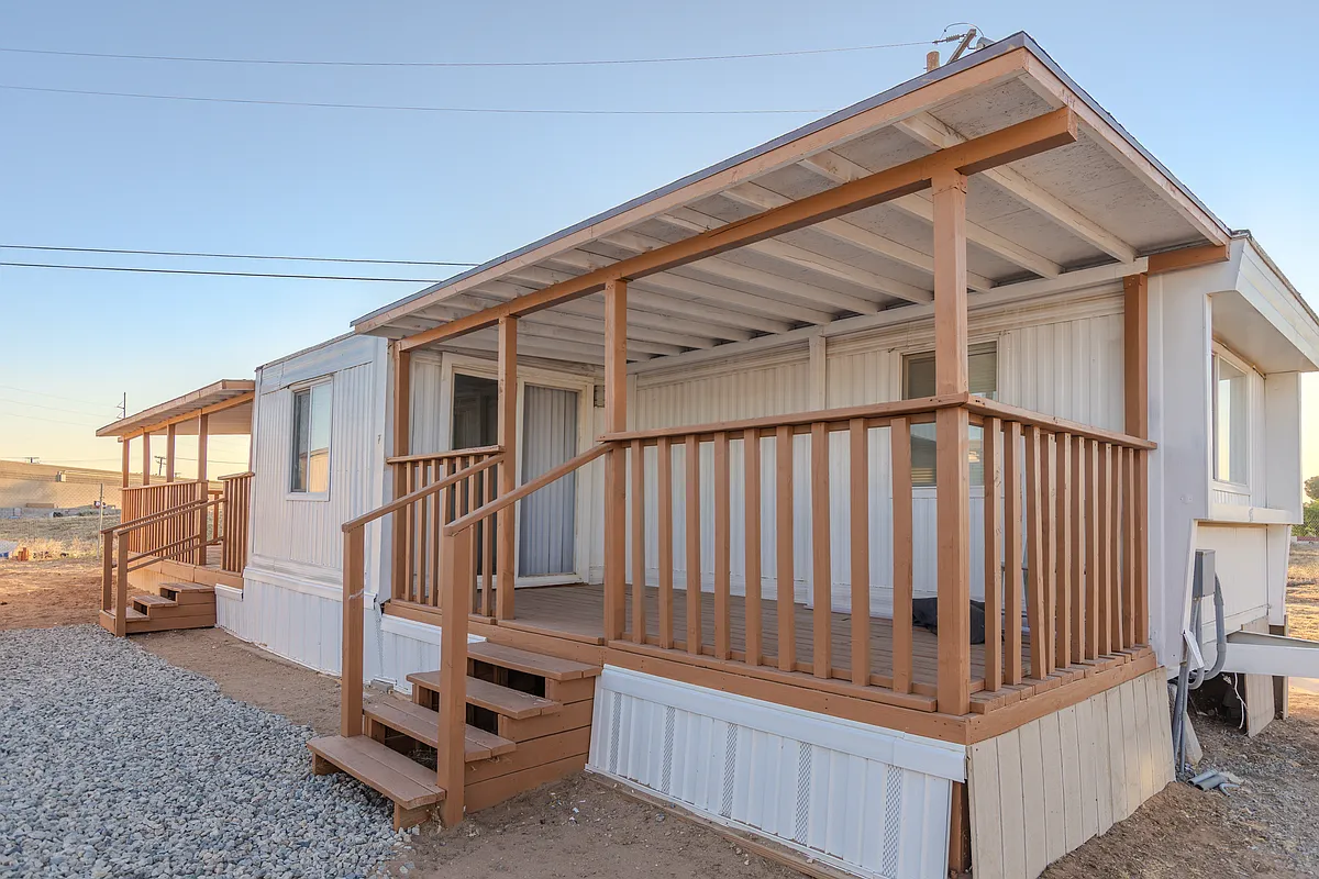 Building Photo - 11398 Bartlett Ave #7