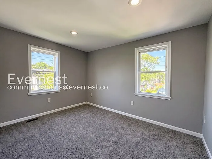 3800 Old York Rd — Photo 15