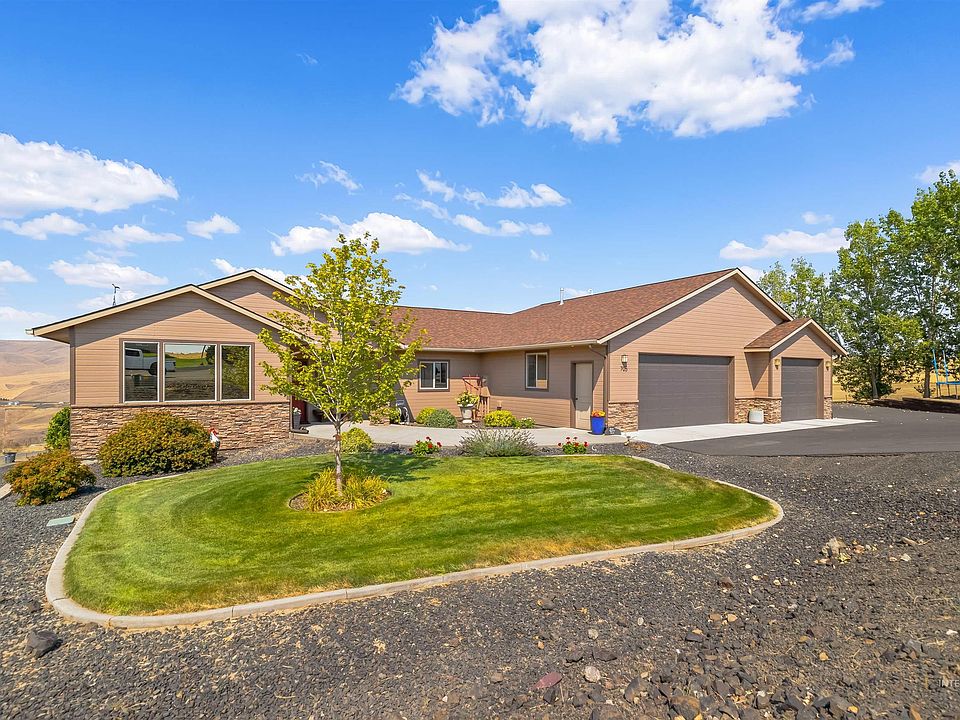 1st image of 705 Talons Ct