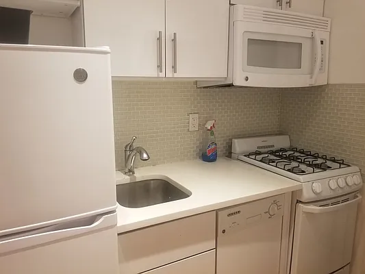 Rented by Landmark Resources | media 15