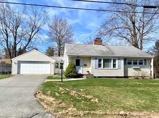 14 Crestwood Rd, Paxton, MA 01612