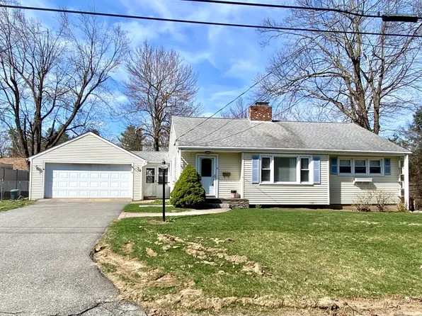 14 Crestwood Rd, Paxton, MA 01612