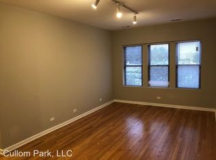 3217 W Cullom Ave #3, Chicago, IL 60618