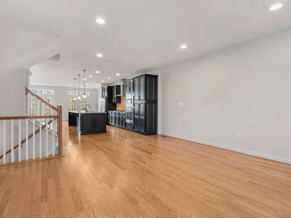 7451 Burnside Way, Hanover, MD 21076
