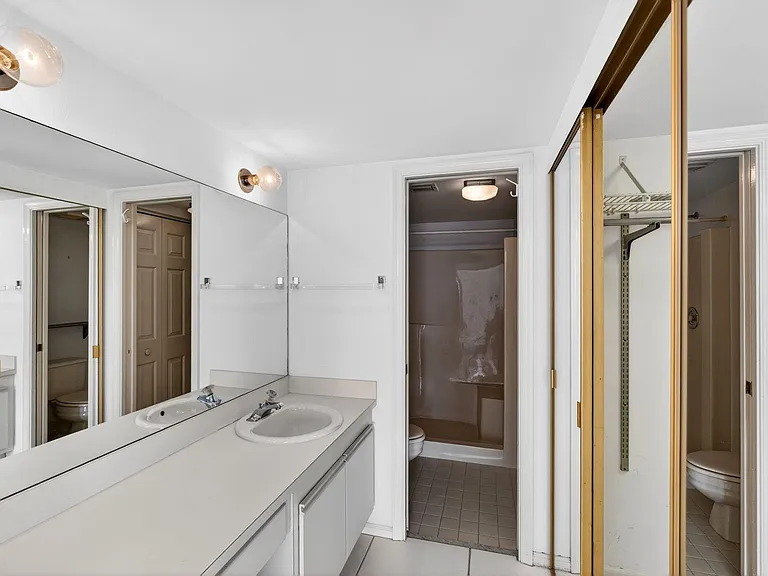 3901 S Flagler Dr #901 — Photo 11