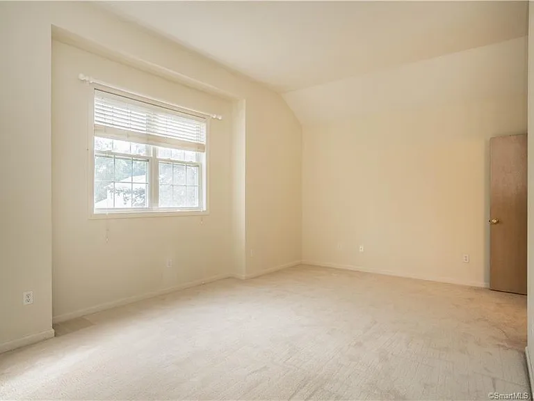 47 Pepper Bush Ln — Photo 24