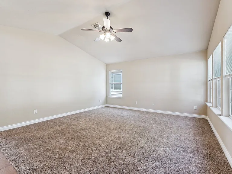 1808 NW 143rd St — Photo 32