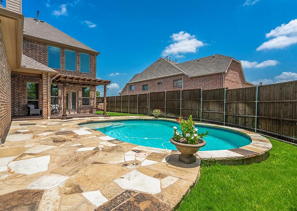 1st image of 2959 Bainbridge Ln