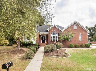 1002 Blackburn Rd, Apex, NC 27502