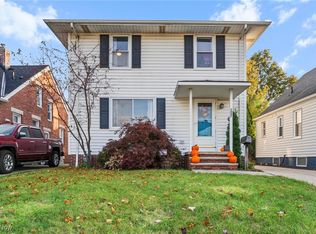 3007 Parklane Dr, Parma, OH 44134