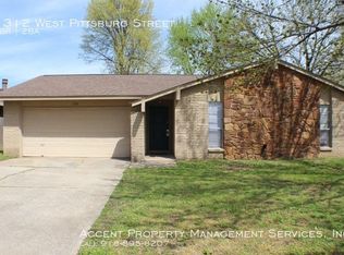 1312 W Pittsburg St, Broken Arrow, OK 74012