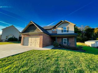 454 W Glenbrook Dr, Lenoir City, TN 37771