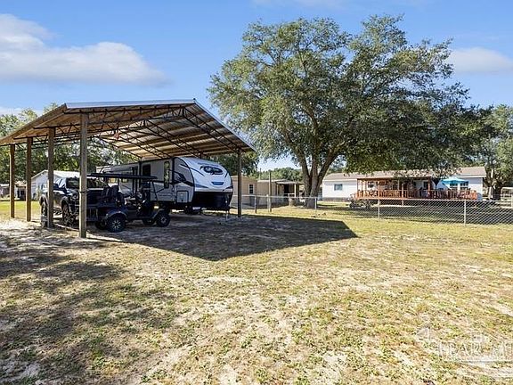 2nd image of 4500 Sleepy Hammock Dr