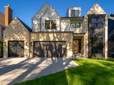 164 N Geneva St, Elmhurst, IL, 60126