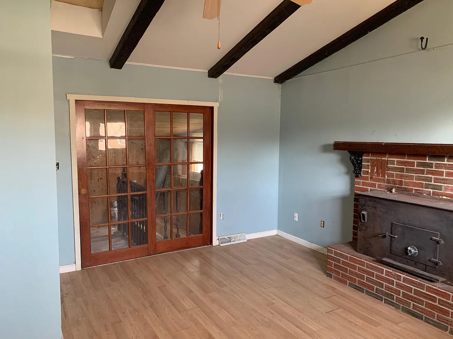 3 bed, 2515 sqft, $1,100 — Photo 3