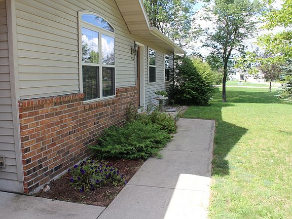 3rd image of 304 S View Dr #S