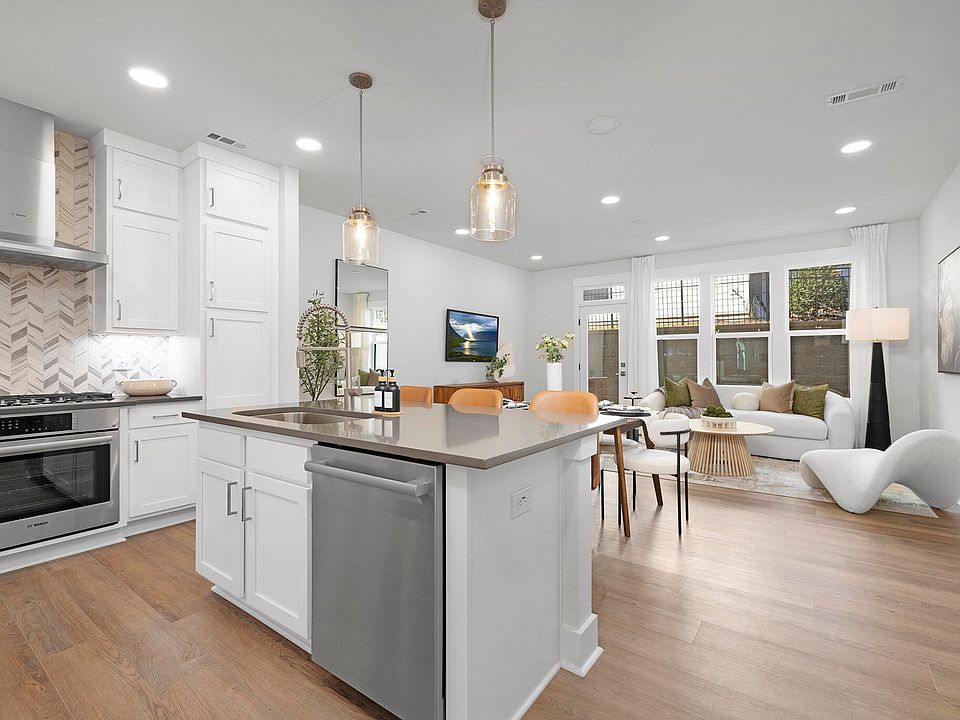 1st image of 616 Cable Ct