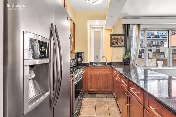 1st image of 220 Madison Ave APT 9L